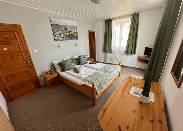 Villaboglar 3* Balatonboglár