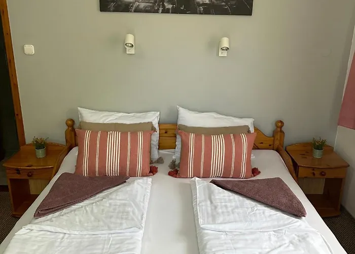 מלון דירות Villaboglar